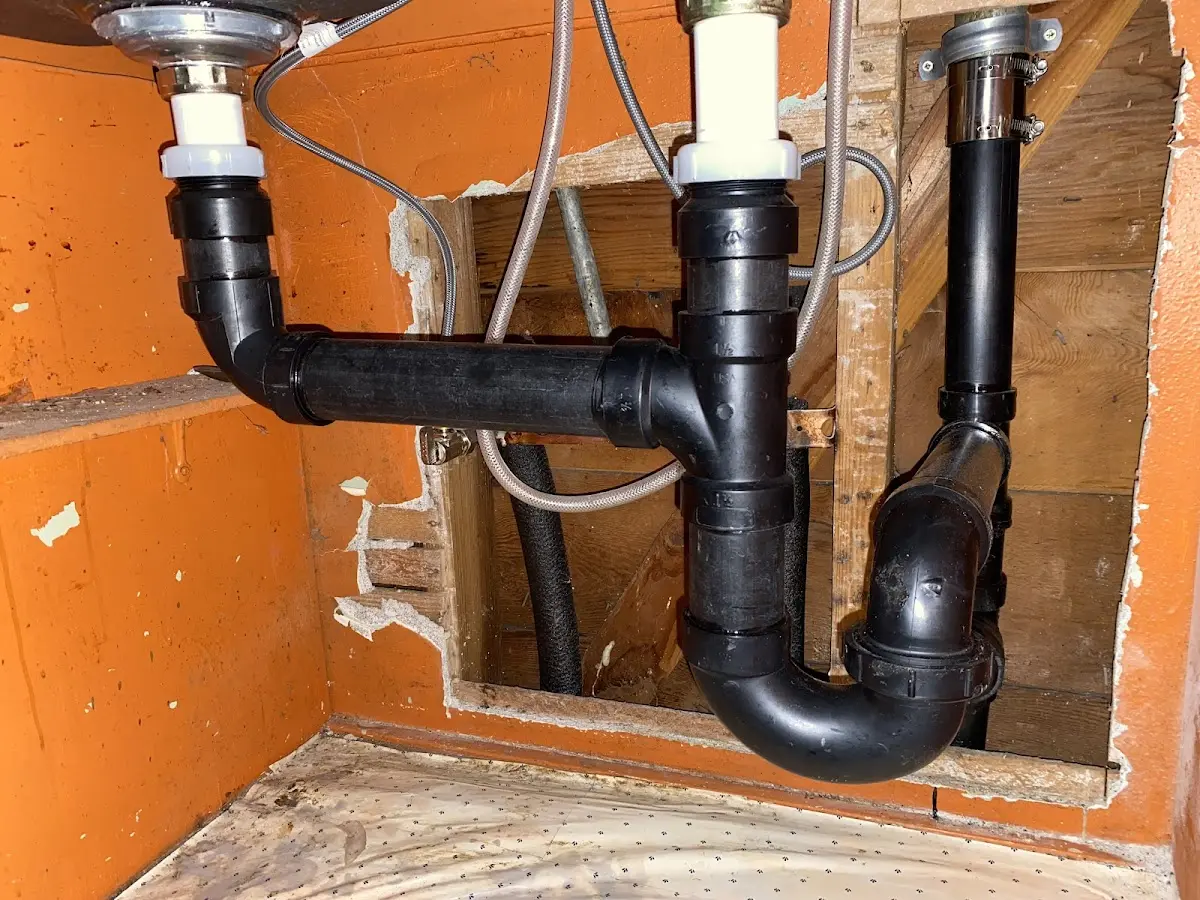 Professional Pipe Bursting equipment and tools on the job in Fredericktown